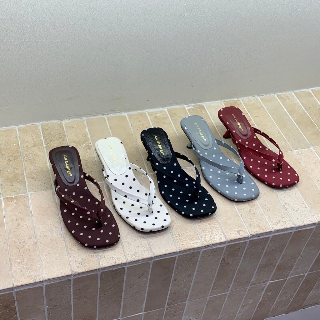[DIAIRIZ] Giày Nữ Thời Trang AII GUIFEI Phong Cách Hàn Quốc Phong Cách Tối Giản Chấm Bi Flip-Flops N