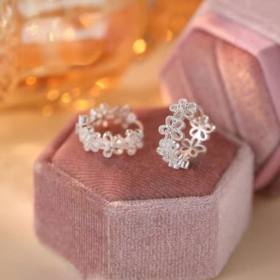 Bông tai thả hoa tối giản cao cấp Pinkdudu với thiết kế độc đáo Dangles không gây dị ứng tinh tế PD2577