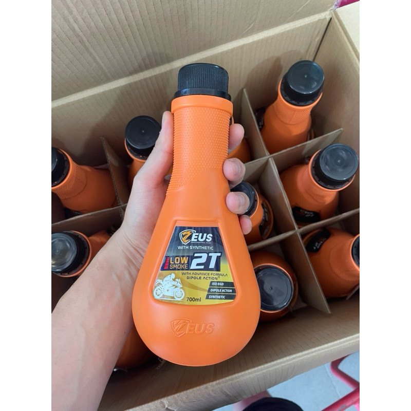 Nhớt 2 thì zeus zeus 2T 700ml, nhớt thơm nhập khẩu indoesia