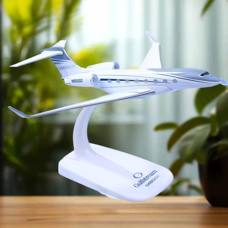 1 Chiếc Mô Hình Máy Bay Diecast Tỉ Lệ 1/200 Gulfstream G650 / G650ER Chất Lượng Cao