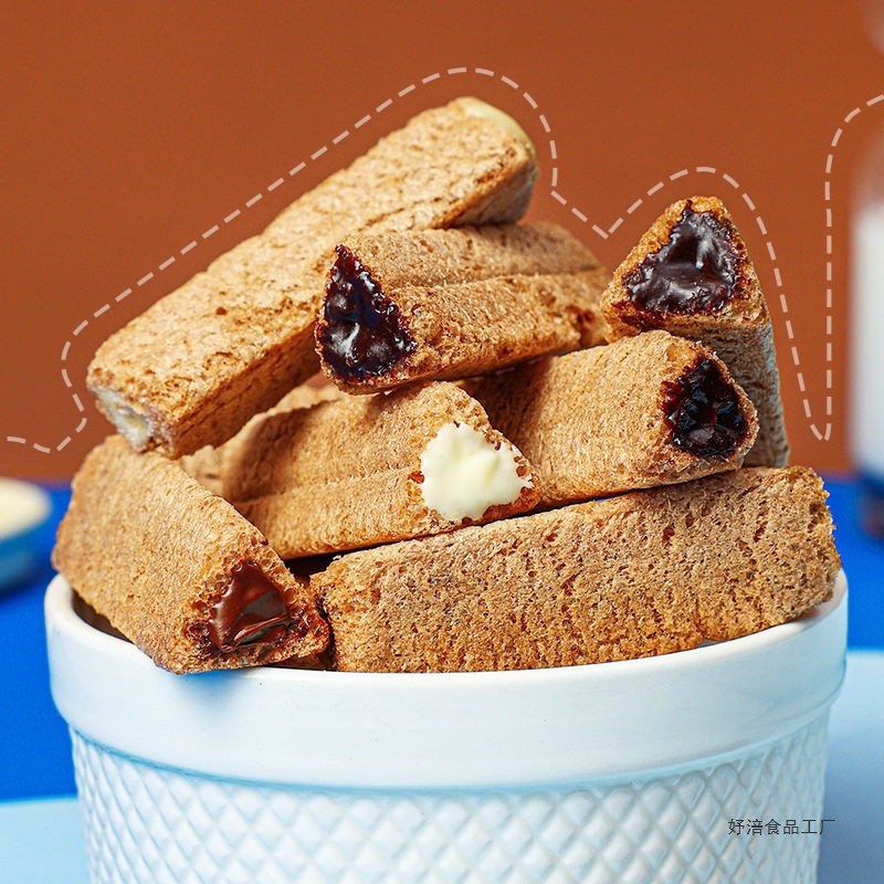 Lava Triangle Crisp Chocolate / Hương Sữa Sandwich Bánh Quy Giòn Puffed Snacks Snacks Snacks