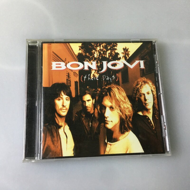 (Unsealing) BON JOVI CD youzi CD và trang giấy tốt