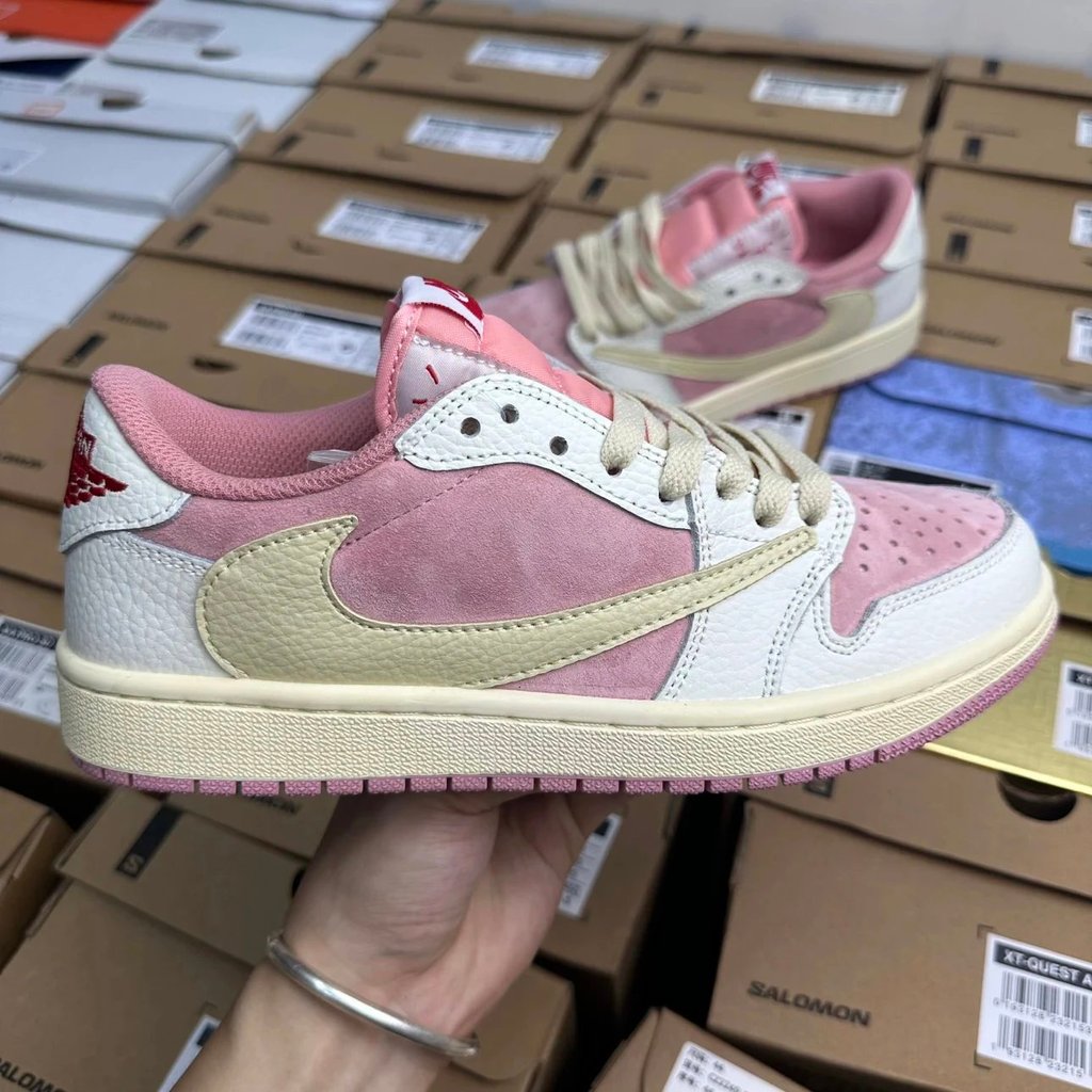 Lợi thế lâu dài / Có dây giày / Bàn chải da lộn Cảm giác màu sắc / Da dày / Air Jordan AJ1 Low OG SP