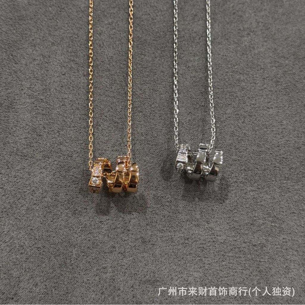 White diamond snake head snake-shaped necklace for women, simple snake head and snake bone multi-loo