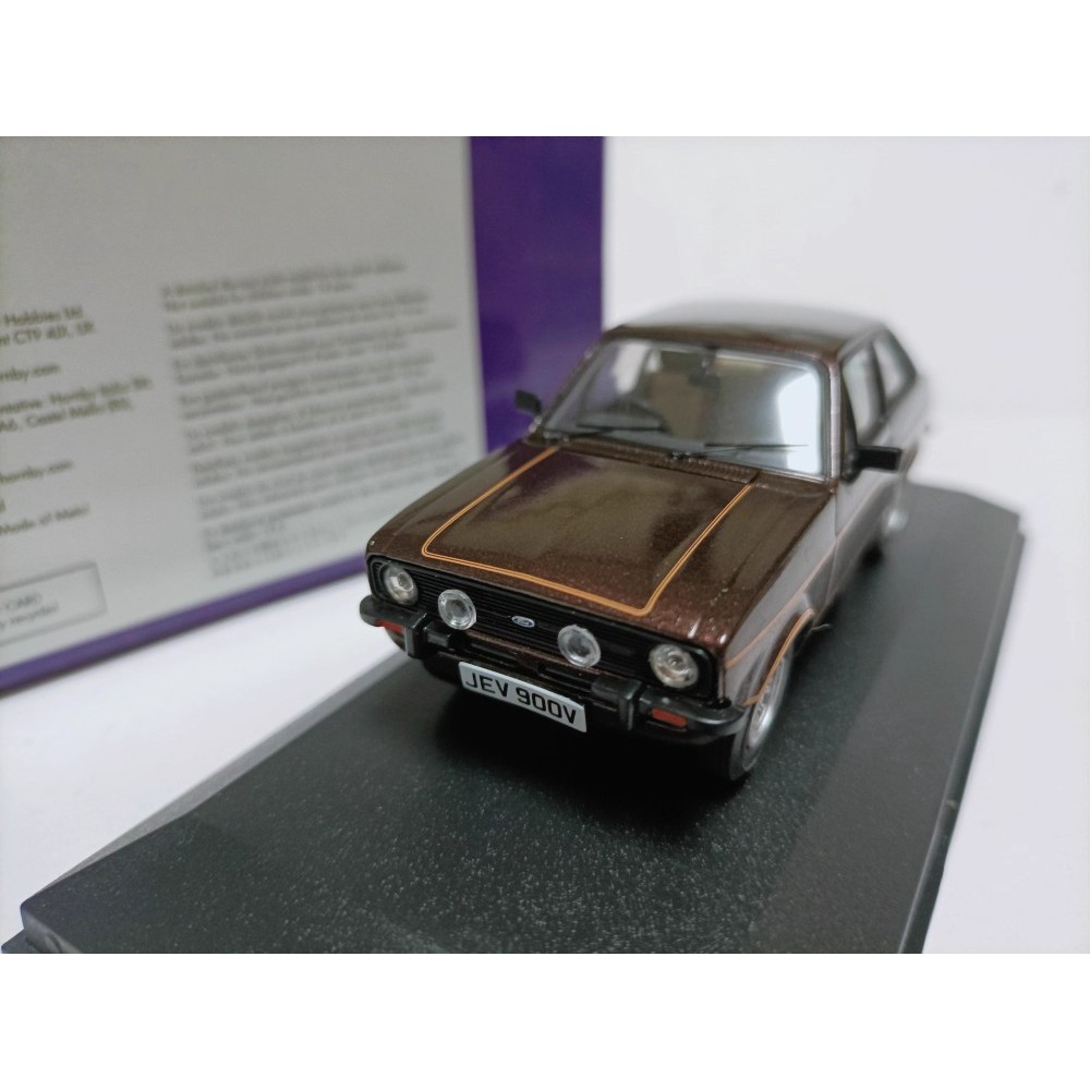 Corgi Paparazzi 1 43 Ford Fox Mẫu xe hai cửa Ford Escort MKII 1979