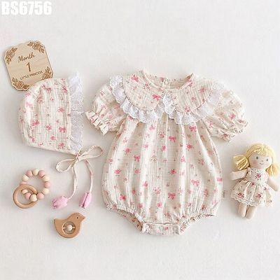 Set Bodysuit Bé Gái Cổ Sen Phối Ren Họa Tiết Hoa Nhí Mũ Bonnet Tiểu Thư Xô Muslin MINTSCLOSET BS6756
