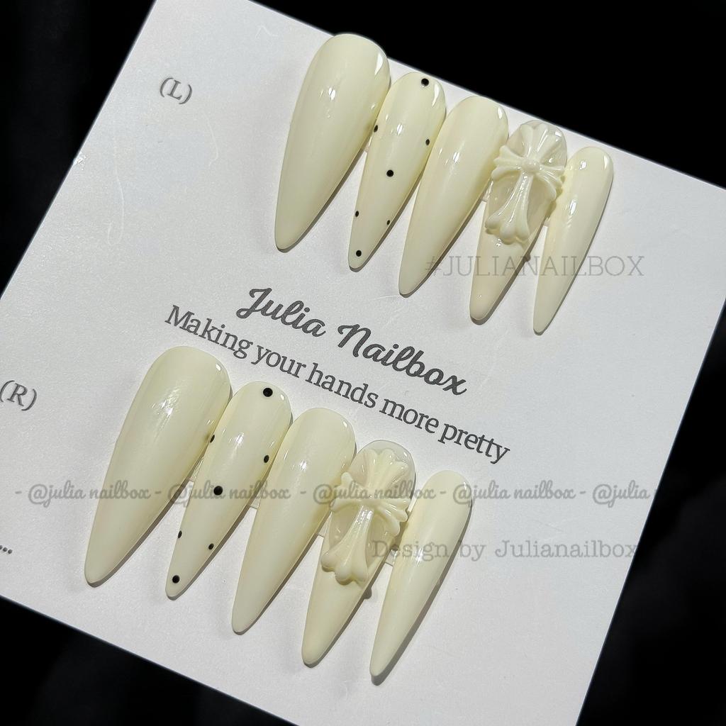 JuliaNailbox Mã 472 Thiết Kế Thủ Công - Kèm Dụng Cụ Gắn