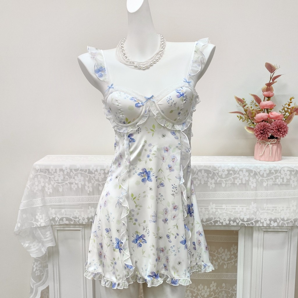 Đầm ngủ lụa băng Iris cao cấp, hoa nhún bèo với đệm ngực, đồ ngủ sexy, đầm ngủ mỏng Pure Desire