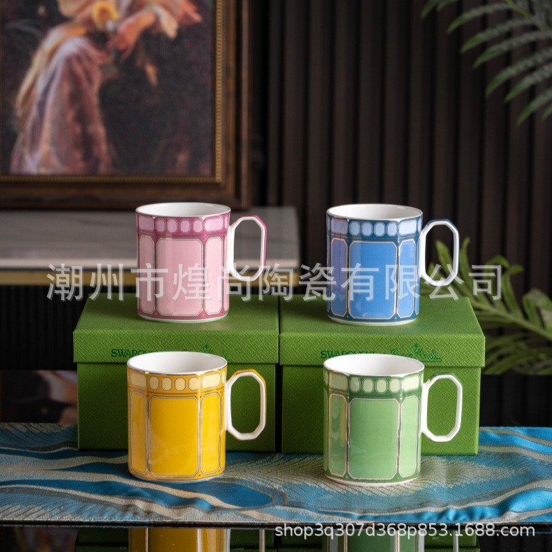 Bone china mug, large-capacity water cup, couple's coffee cup set, high-value gift box, housewarming