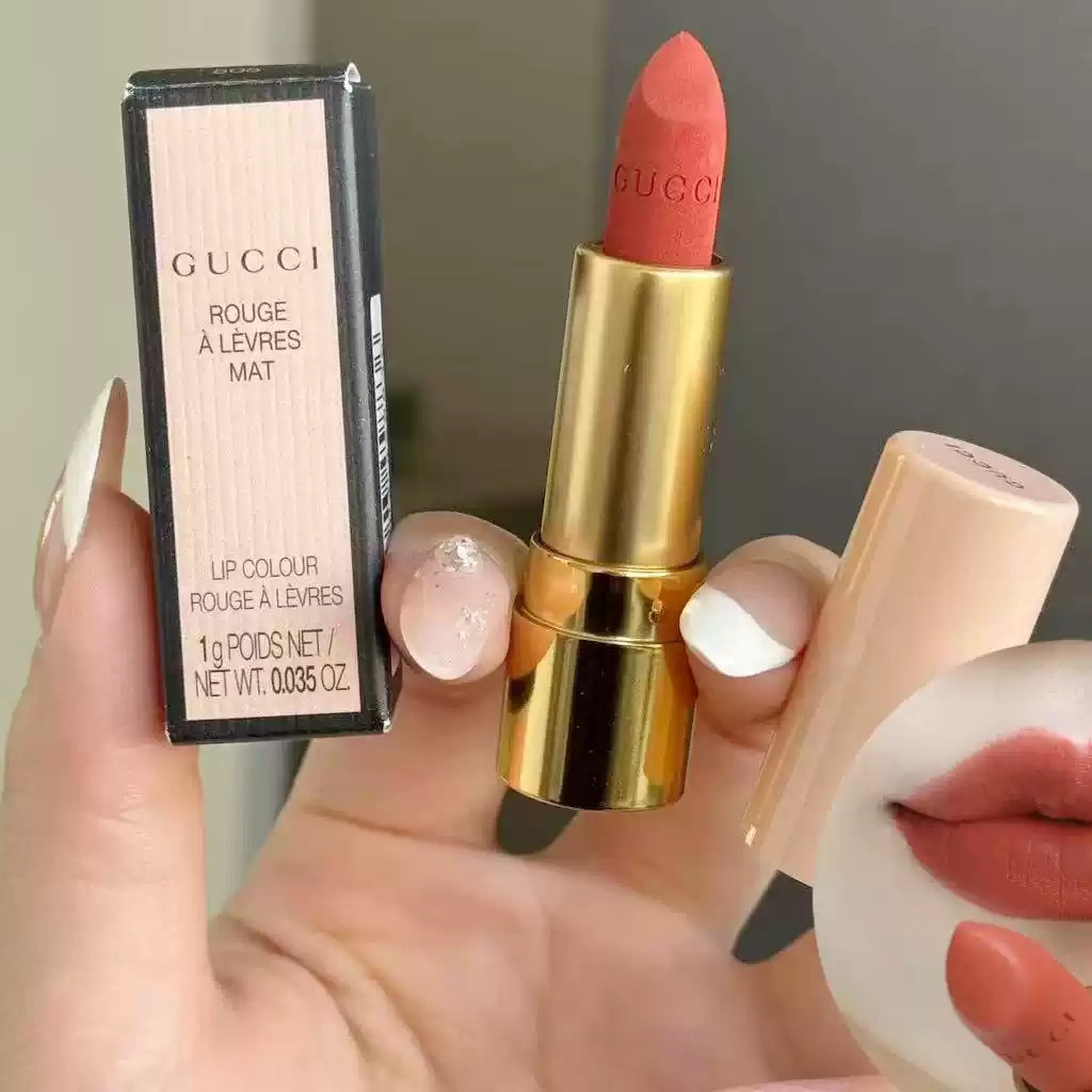 Gucci Gucci Gucci Color-Filling Velvet Mist Lipstick No. 505 1g Mẫu Vừa Matte Matte Lipstick Dưỡng Ẩ