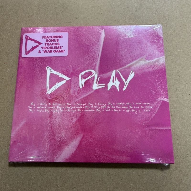 Trò chơi chiến tranh PLAY Ed Sheeran 2025 CD7.7t