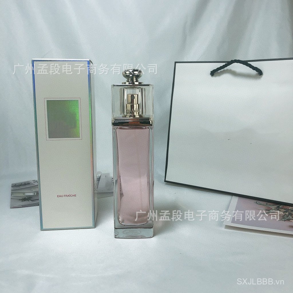 [Thương hiệu Trang phục trang trọng] Nước hoa thương hiệu lớn Trang phục trang trọng Pink Charm 100m