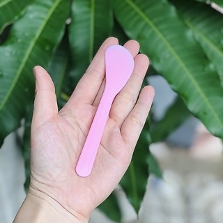 Thìa trộn mặt nạ