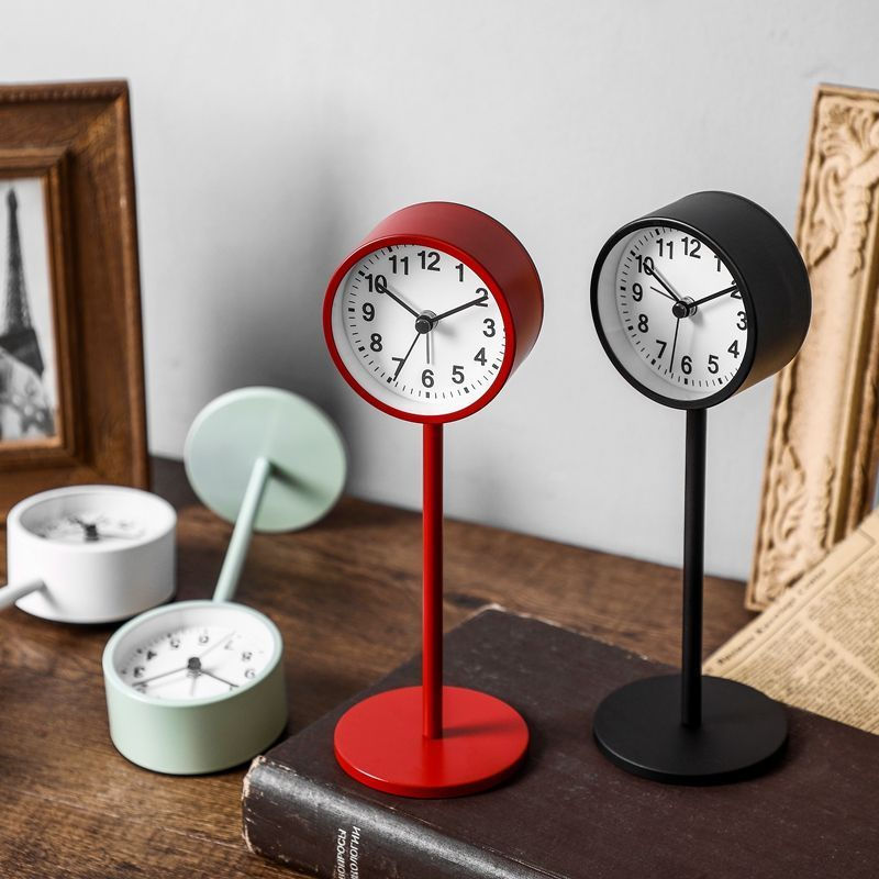 Creative Nordic minimalist bedside clock, silent, suitable for students and home use12y Unique new a