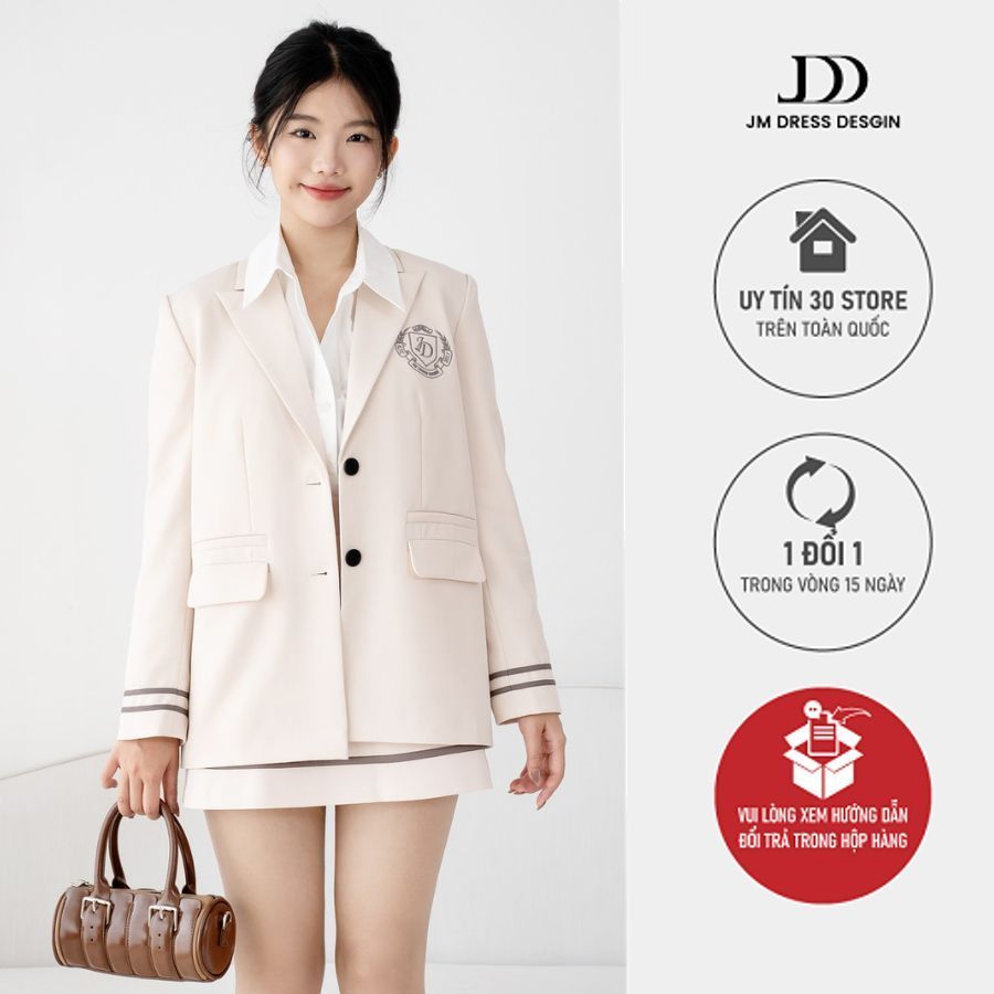 Sét áo blazer dáng suông ve mèo 5B07.2408K, Chân váy đè dây gấu A 4S27.2408K thiết kế bởi JM Dress D