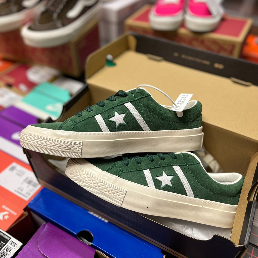 Giày thể thao Converse One Star da lộn màu xanh đậm cổ thấp