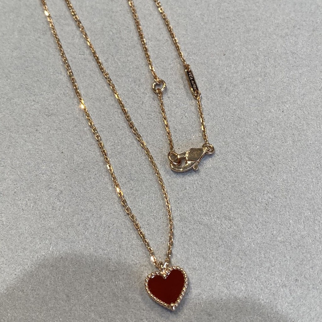 Heart-shaped necklace with small red heart, thick electroplating18k Rose gold red agate heart-shaped