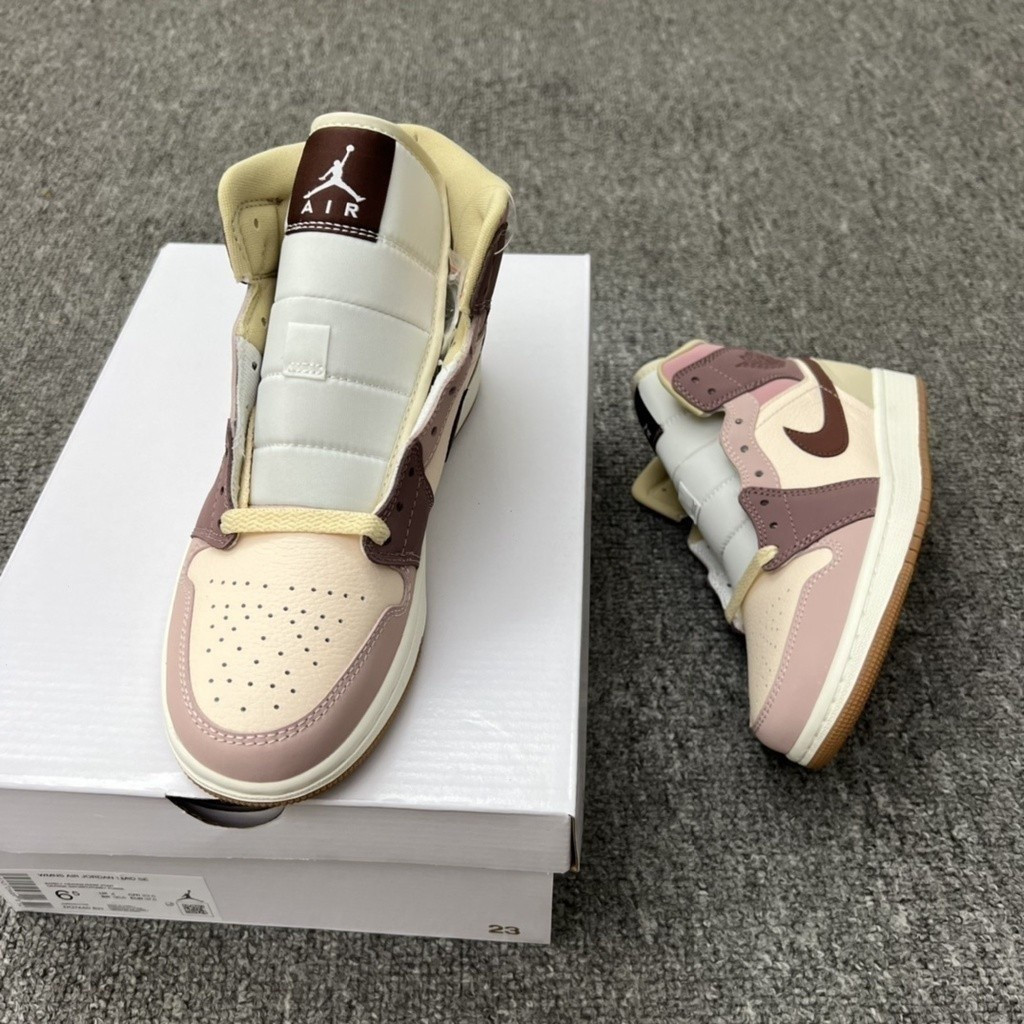 Giày thể thao bóng rổ cổ cao Air Jordan 1 dành cho nam nữ gấu đỏ dib3