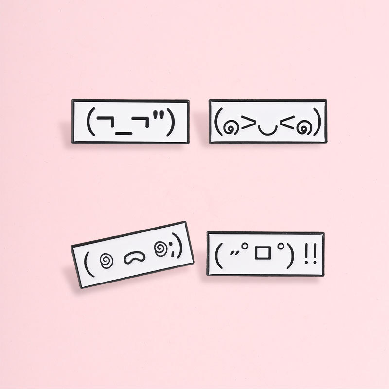 Ngộ nghĩnh ASCII Emoji Meme Thổ Cẩm Chân Hoạt Hình Mặt Thổ Cẩm Kim Loại Huy Hiệu Ba Lô Trang Sức Quà