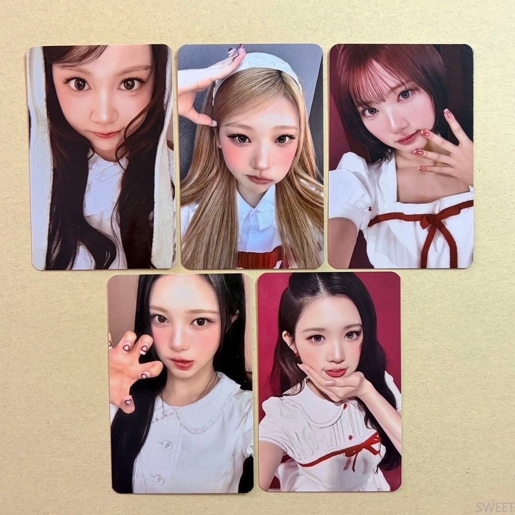Thẻ đặc biệt may mắn H2H HI mới Carmen JIWOO Stella Ana Ian