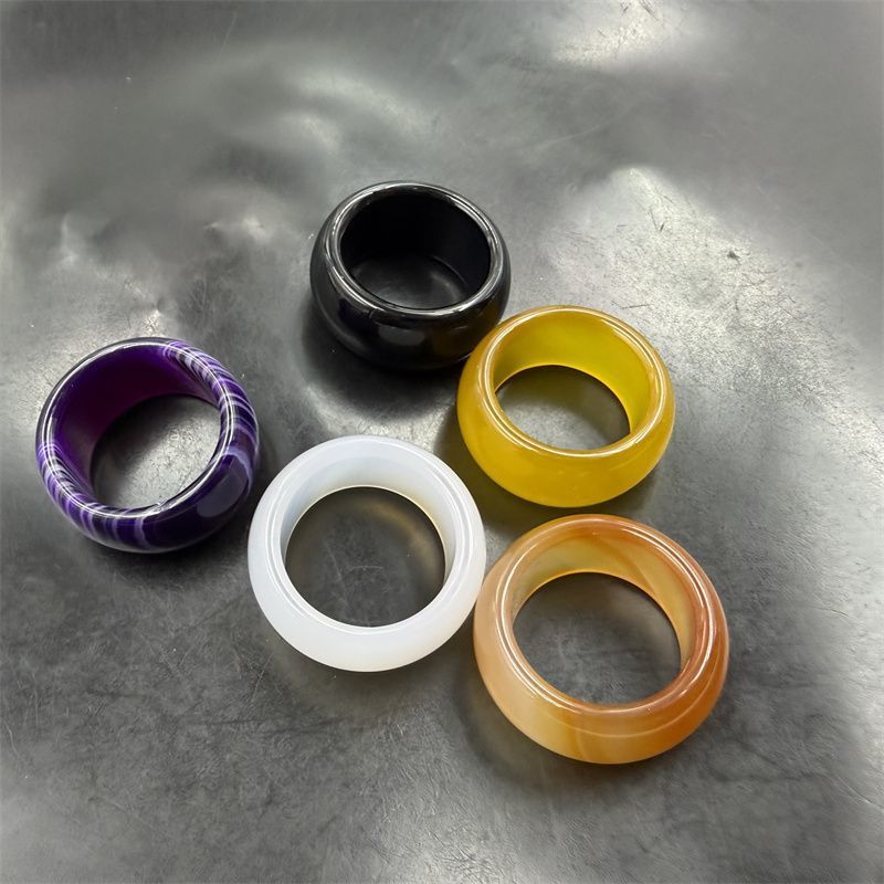 Vòng mã não màu trắng lớn 22mm Vòng mã não màu đen Vòng chạy vòng Mã não màu vàng mã não20260823