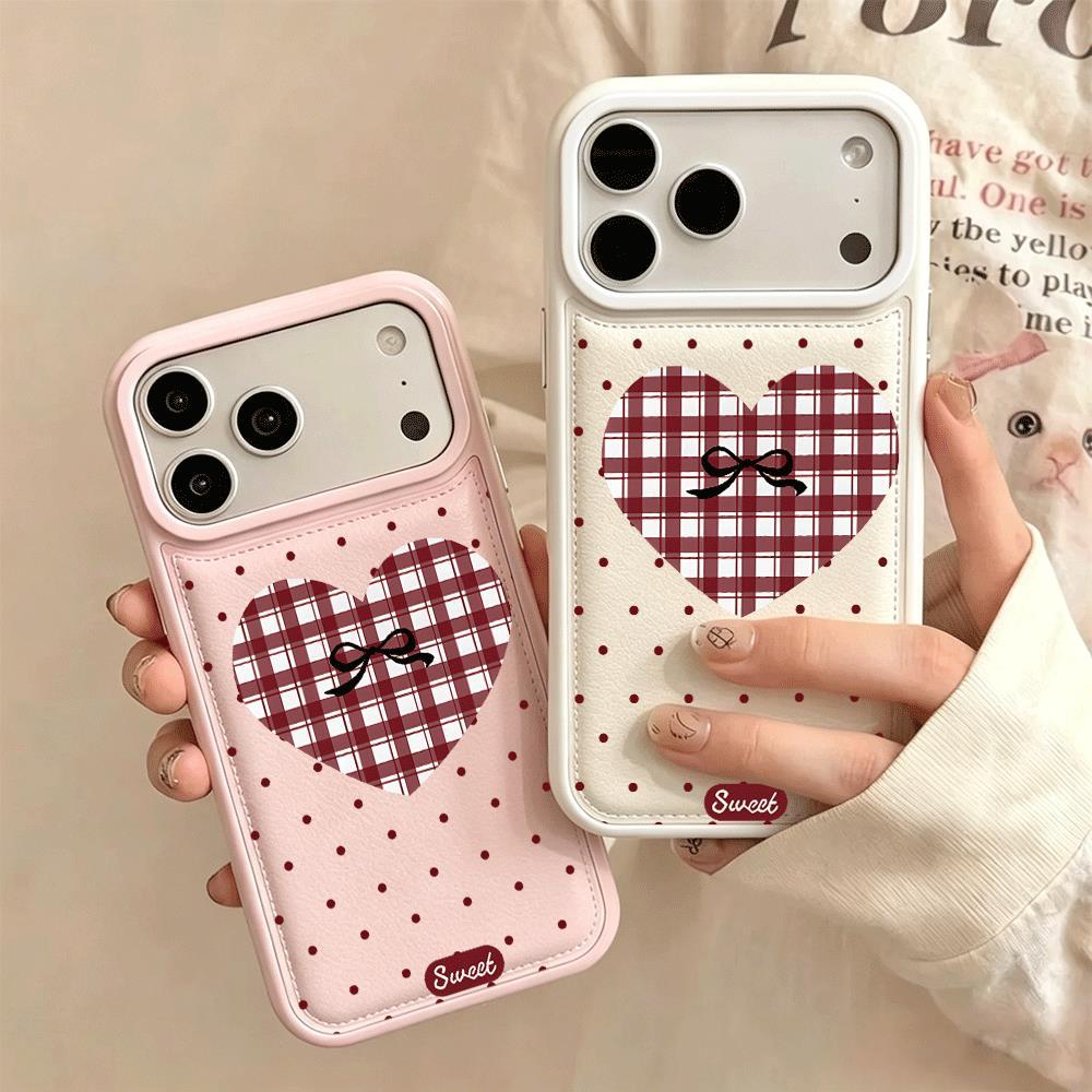 Ốp lưng iPhone trái tim kẻ ô cổ điển, chống sốc cho iPhone 17 16 15