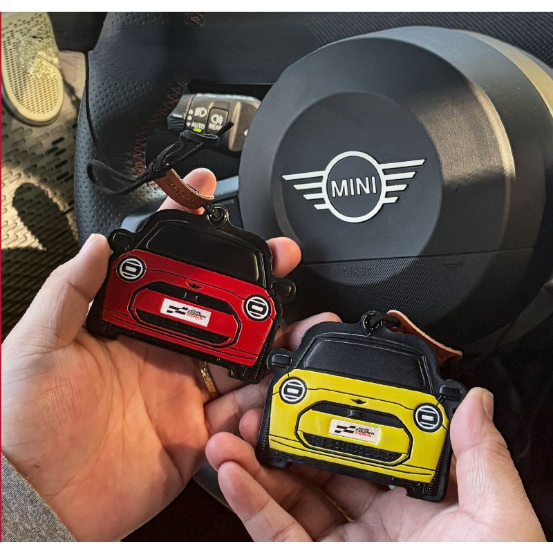 Suitable for MINI COOPER custom car model keychains, J01, J05, ACEMAN interior car decoration keycha