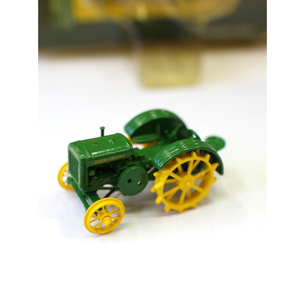 [Mẫu xe có sẵn] Ngoại thương 1 / 87 JOHN DEERE Máy kéo JOHN Dier Máy kéo Hợp kim Mô hình HO Trang tr
