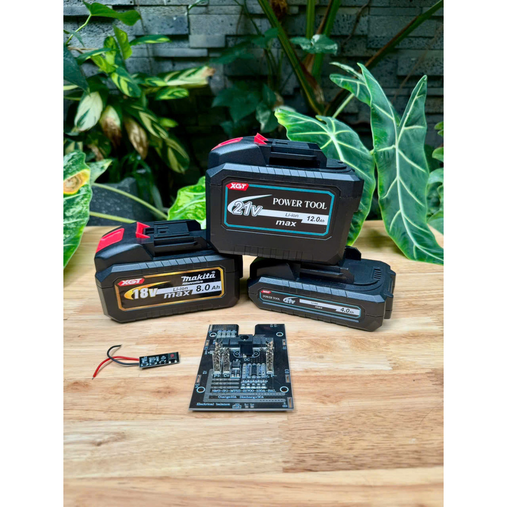 ( B1 CBTD ) Vỏ mạch Makita 5 cell, 10 cell, 15 cell 21700 sạc adapter , mạch 120A có cân bằng. TL