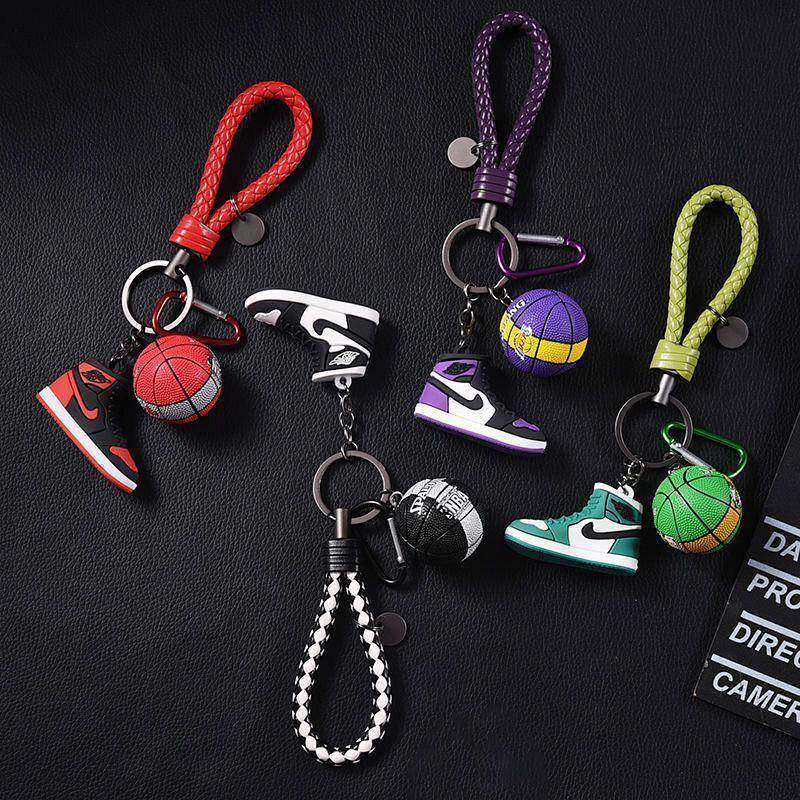 [Multiple Options] Mini AJ Basketball Shoes Key Chain Kobe Basketball Pendant Birthday Gift Car Key 
