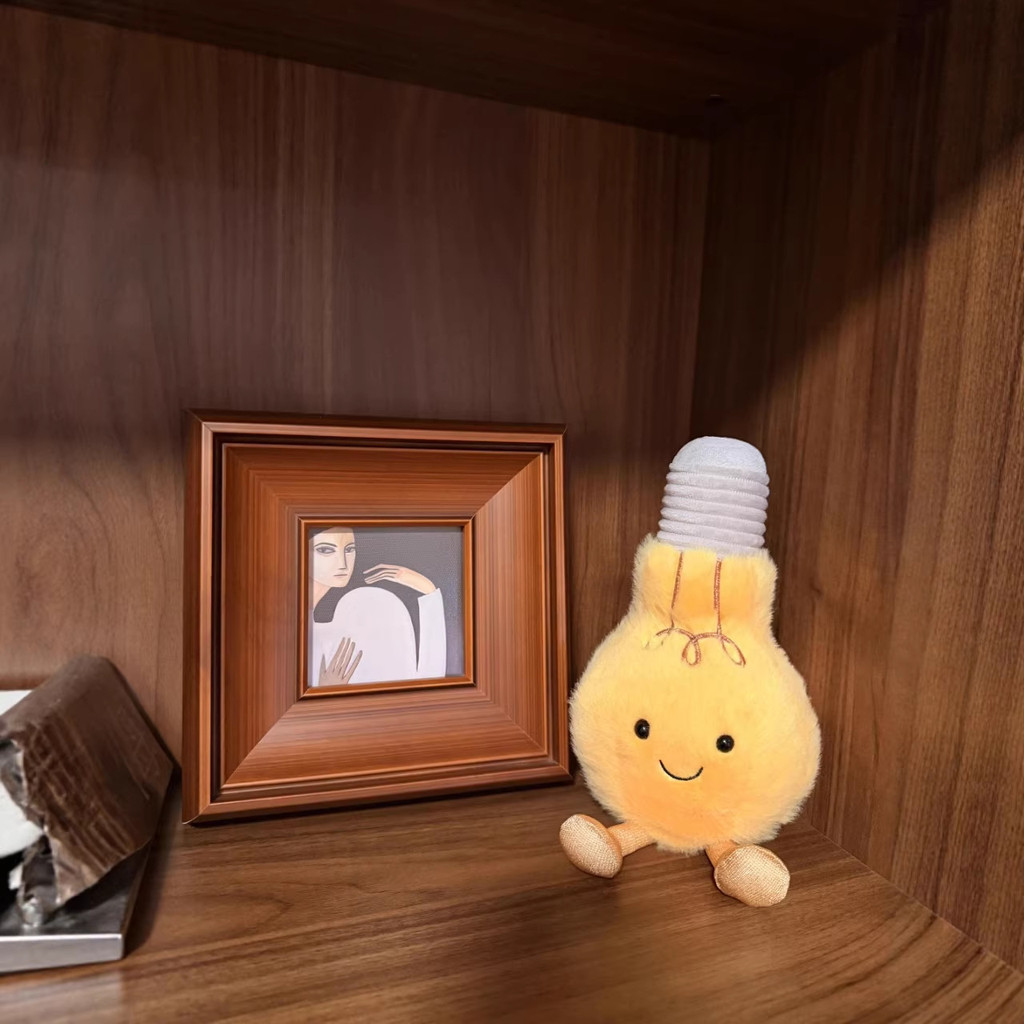 LL7D Yellow light bulb plush toy for spring