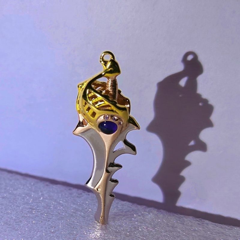Dota2 Hàng Hóa-Holy Sword Vòng Cổ Cửa Hàng Bí Ẩn Mặt Dây Chuyền Dao Tháp Trò Chơi Niche Thiết Kế Món