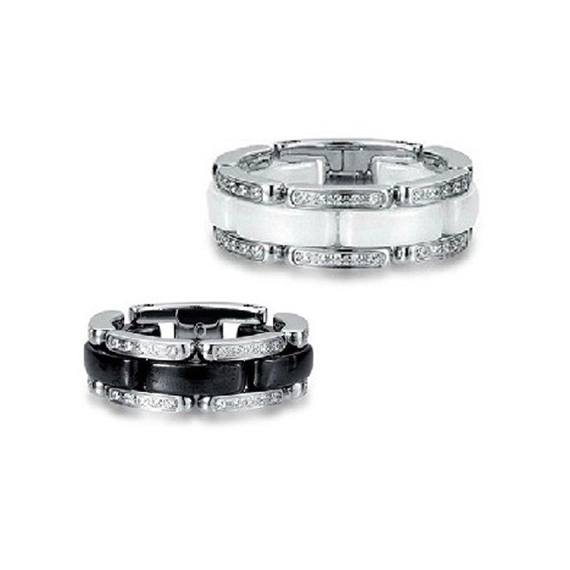 PRXQ Jewelry at low prices: diamond-encrusted rings, single-row ceramic rings in black and white