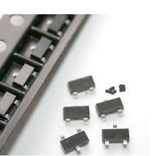 AO3401 (In lụa: A18T / A19T) Miếng dán quản lý nguồn MOS Tube SOT-23