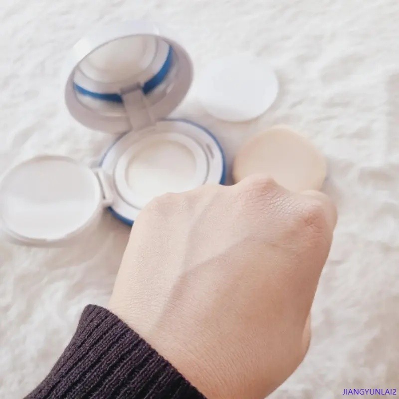 Cushion Chống Nắng Dưỡng Ẩm Round Lab Birch Juice SPF50+ PA++++ 15g - RNL1-1