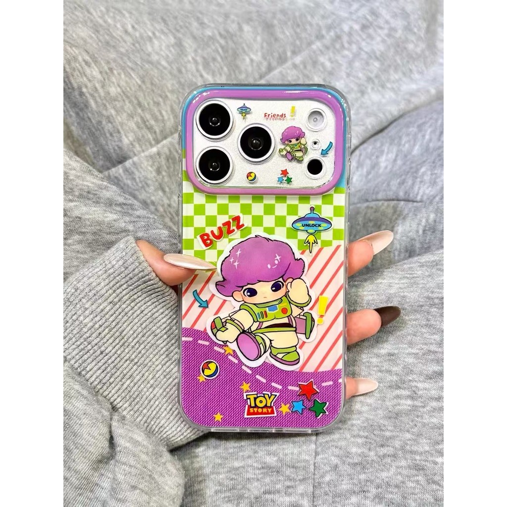 Ốp lưng iPhone Buzz Lightyear biến tấu tóc tím – Tương thích iPhone 12/13/14/15/16/17 / Pro / Pro Ma