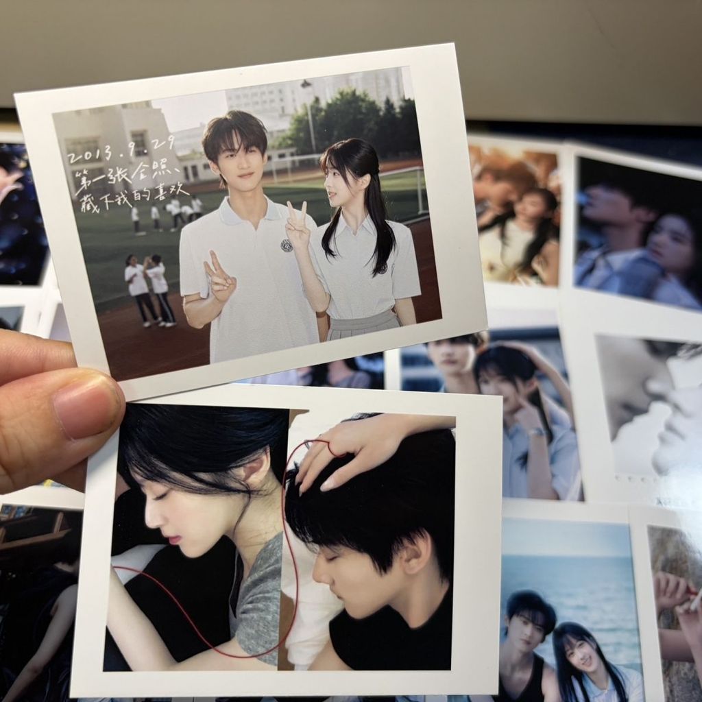 [spots] Những bức ảnh tĩnh mùa hè nóng bỏng Zhou Keyu Bag Shang En Lu Xi Zhou Wan Ảnh Polaroid Style