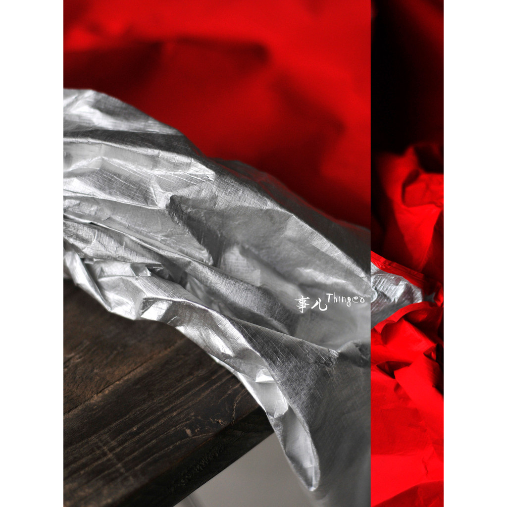 Shier Nhập Khẩu Giấy Dupont Tyvek Tyvek Vải Chống Nước Lớp Phủ Bạc Đỏ / Phong Cách Hai Mặt Mạ Bạc