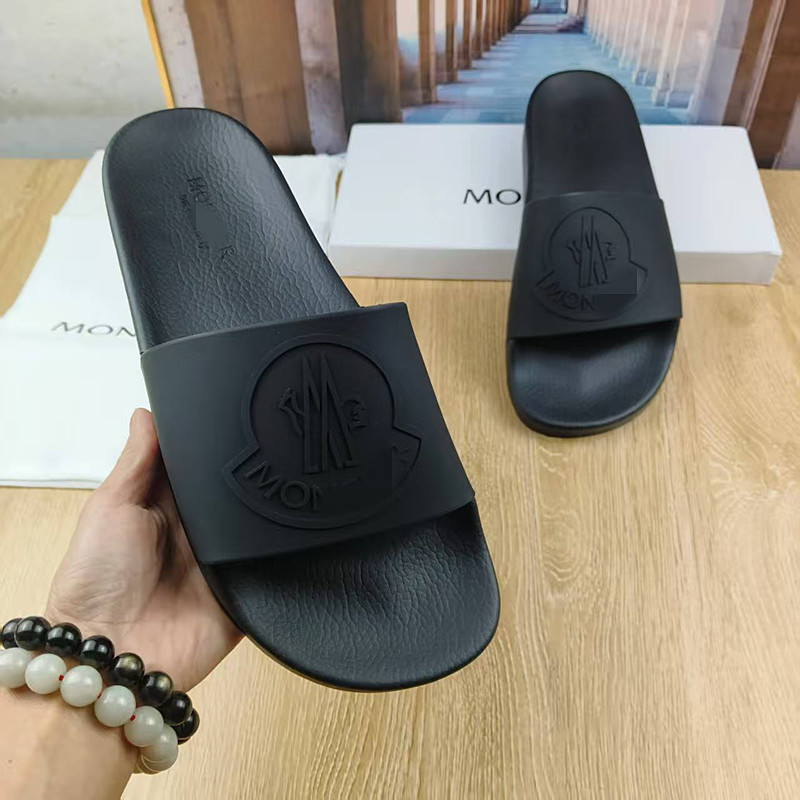 VXQ5 Embossed Letter Pattern Slide Sandals