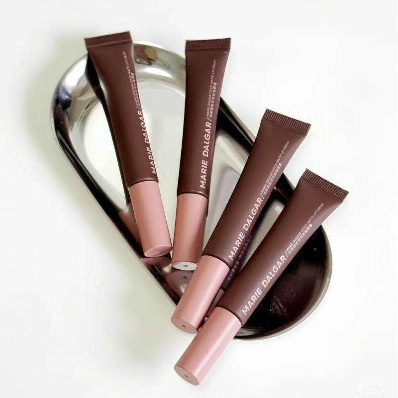 Mary Daijia Cocoa Velvet Lip Cream Mud Trang điểm thoáng khí Giữ cảm giác khỏa thân Phù hợp với mọi 