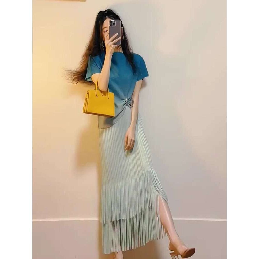 2026 Bộ đồ đẹp phổ biến năm nay Váy Chanel Style Blue Top Vringed Váy mặc bộ 0,60706