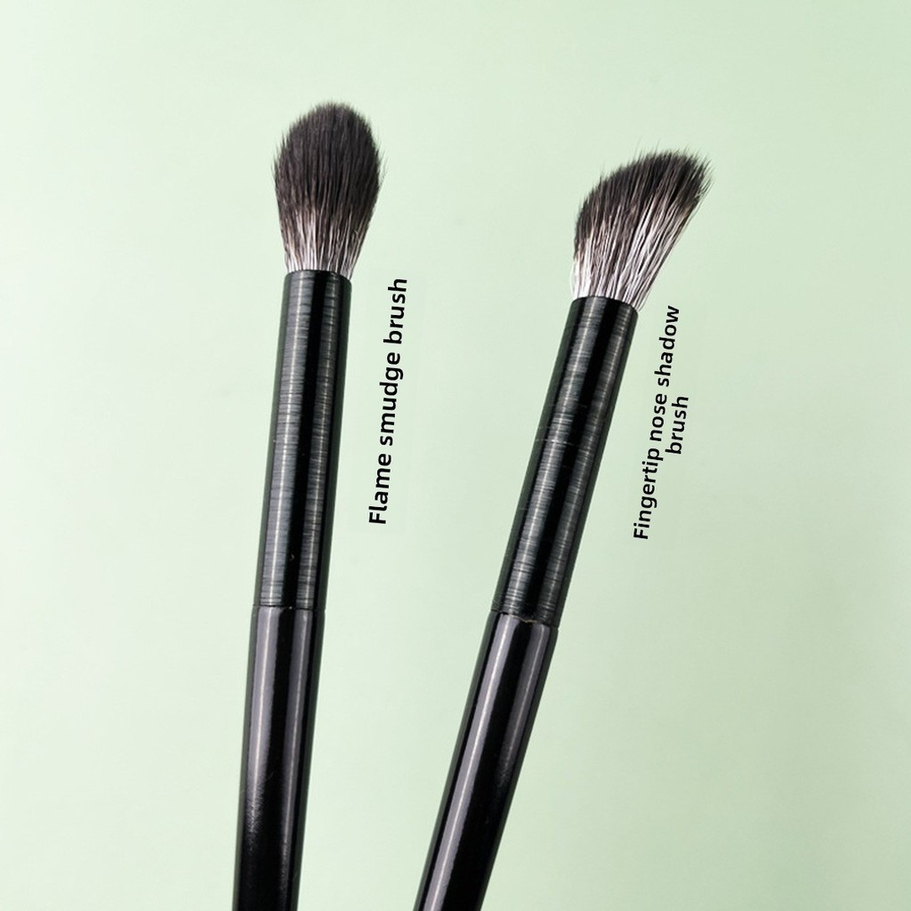 Mei M Lady Finger-Tip Nose Contour Brush Flame Highlighters Blending Wand