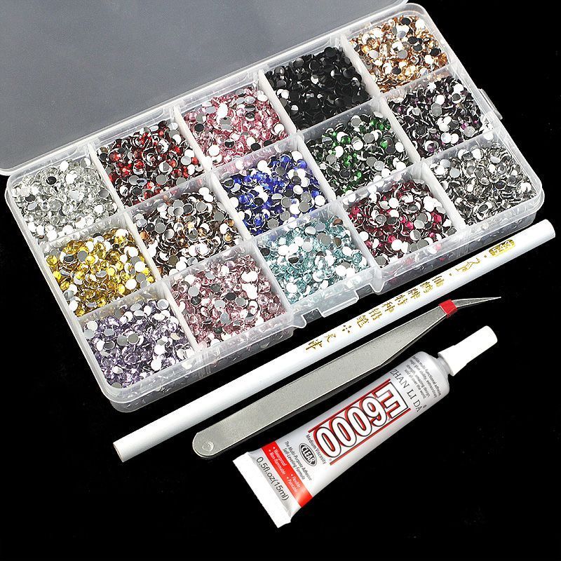 Crying Baby Nail Jewelry Gói chất liệu kim cương màu kim cương