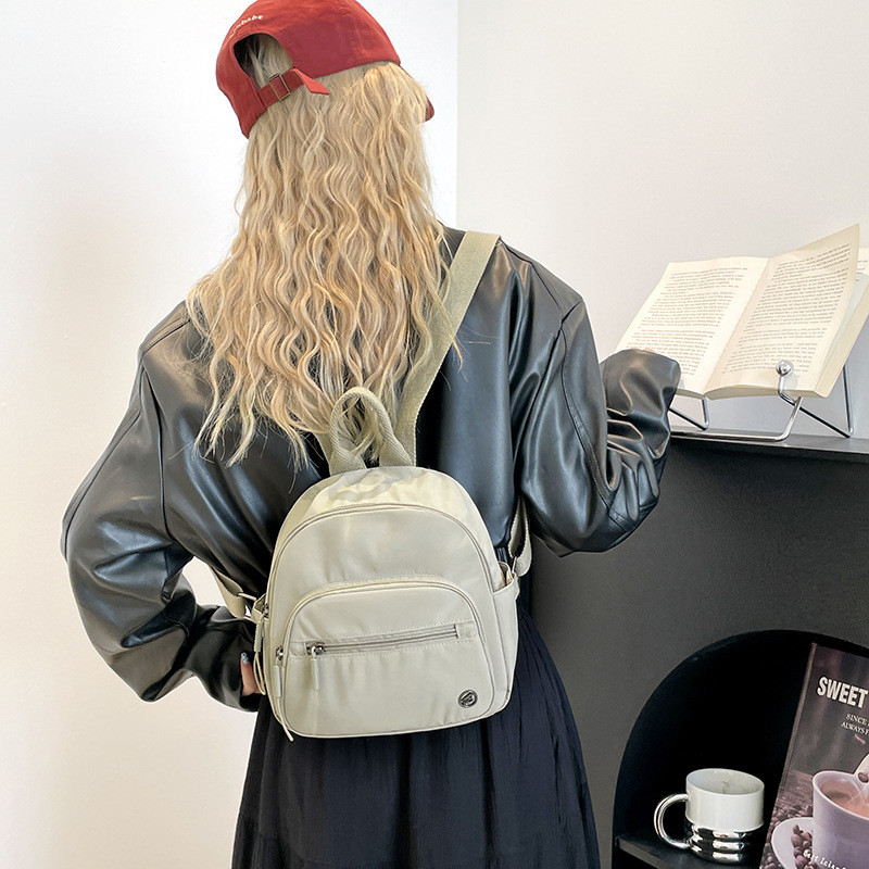 New women's backpack, nylon fabric small backpack, casual travel canvas bag, lightweight commuter ba