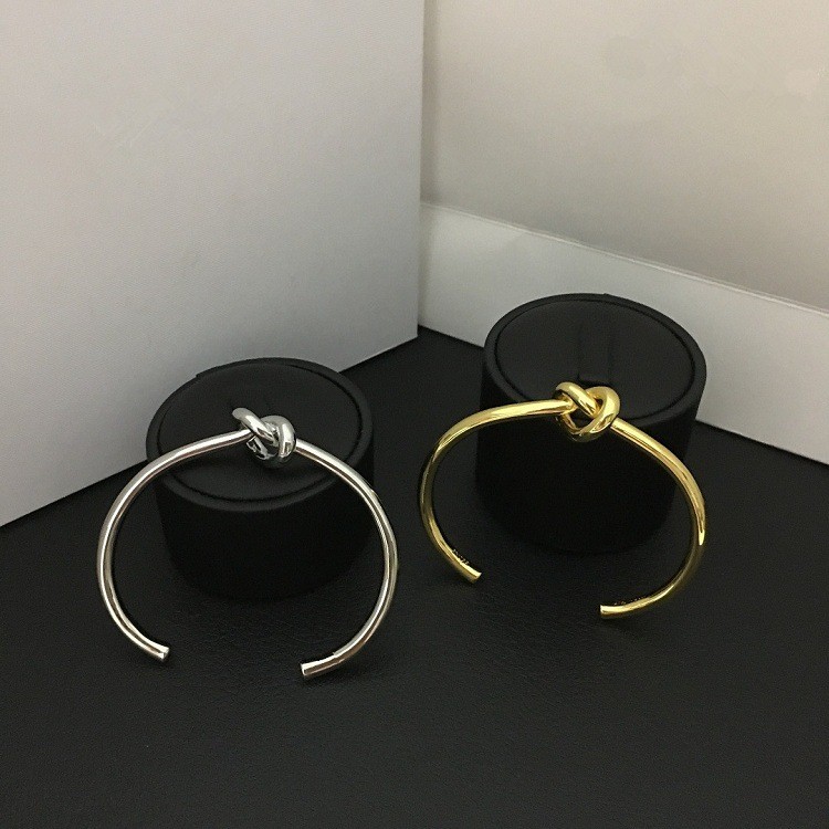 QP5I Love Knot Design Street Style Fashion Simple Bracelet