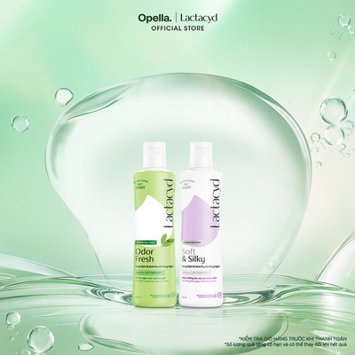 Bộ Dung Dịch Vệ Sinh Phụ Nữ Lactacyd Soft & Silky Dưỡng Ẩm 250ml + Odor Fresh Ngăn Mùi 24H 250ml