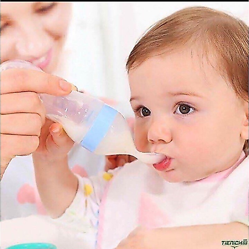 Bình thìa ăn dặm silicon 90ml siêu mềm cho bé