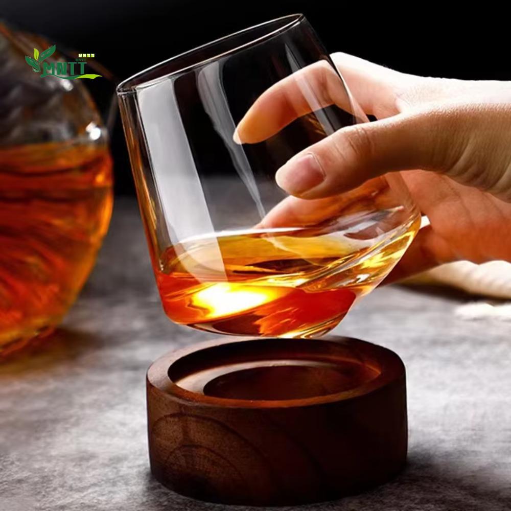 MNTT Cognac Ly Xoay Bia Sáng Tạo