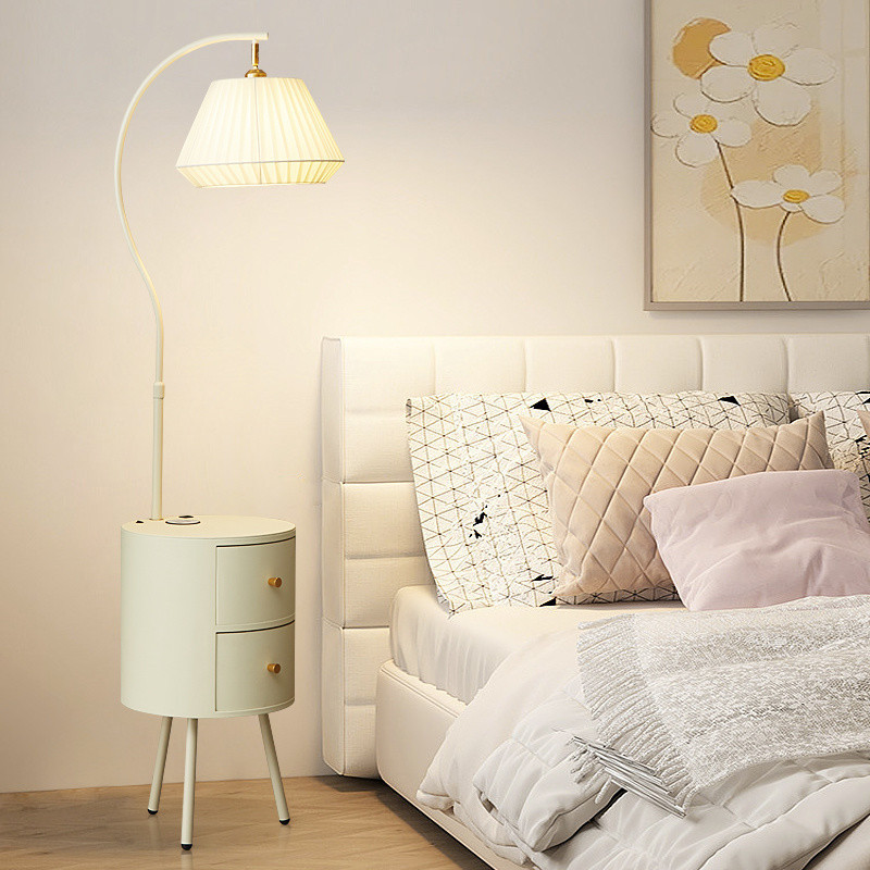 Đèn sàn cổ điển và thiết thực. Đèn bàn tích hợp phòng khách phòng ngủ sofa-floor lamp