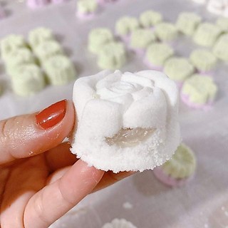 BÁNH IN NHÂN DỪA NON 400G